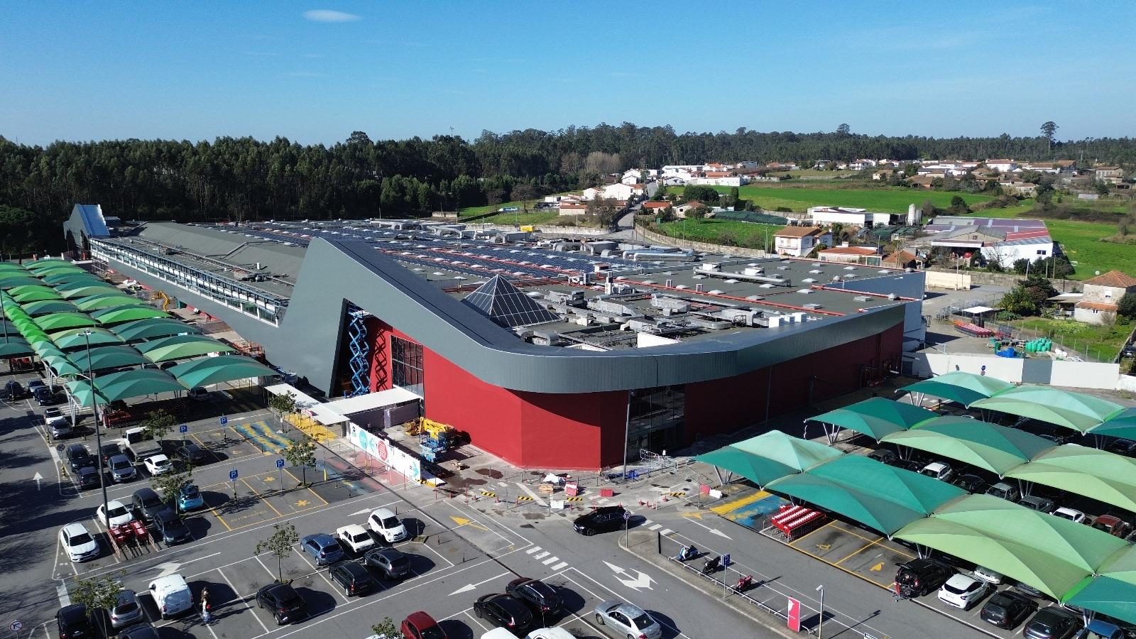 Galeria Comercial Auchan Maia